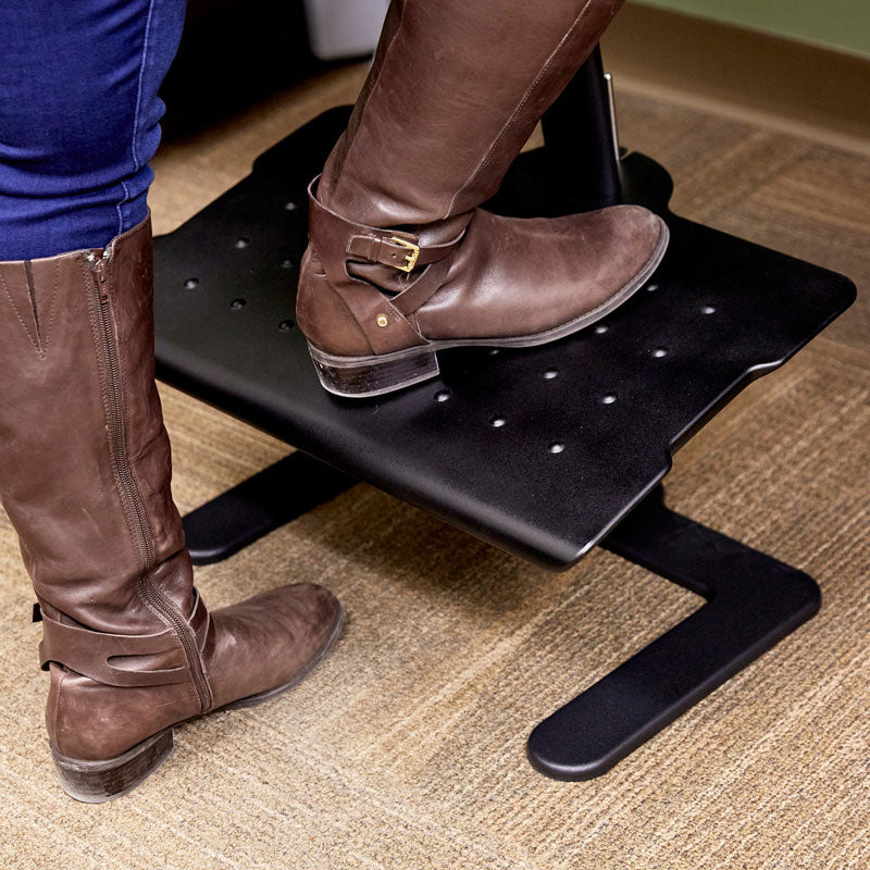 Shift Adjustable Footrest