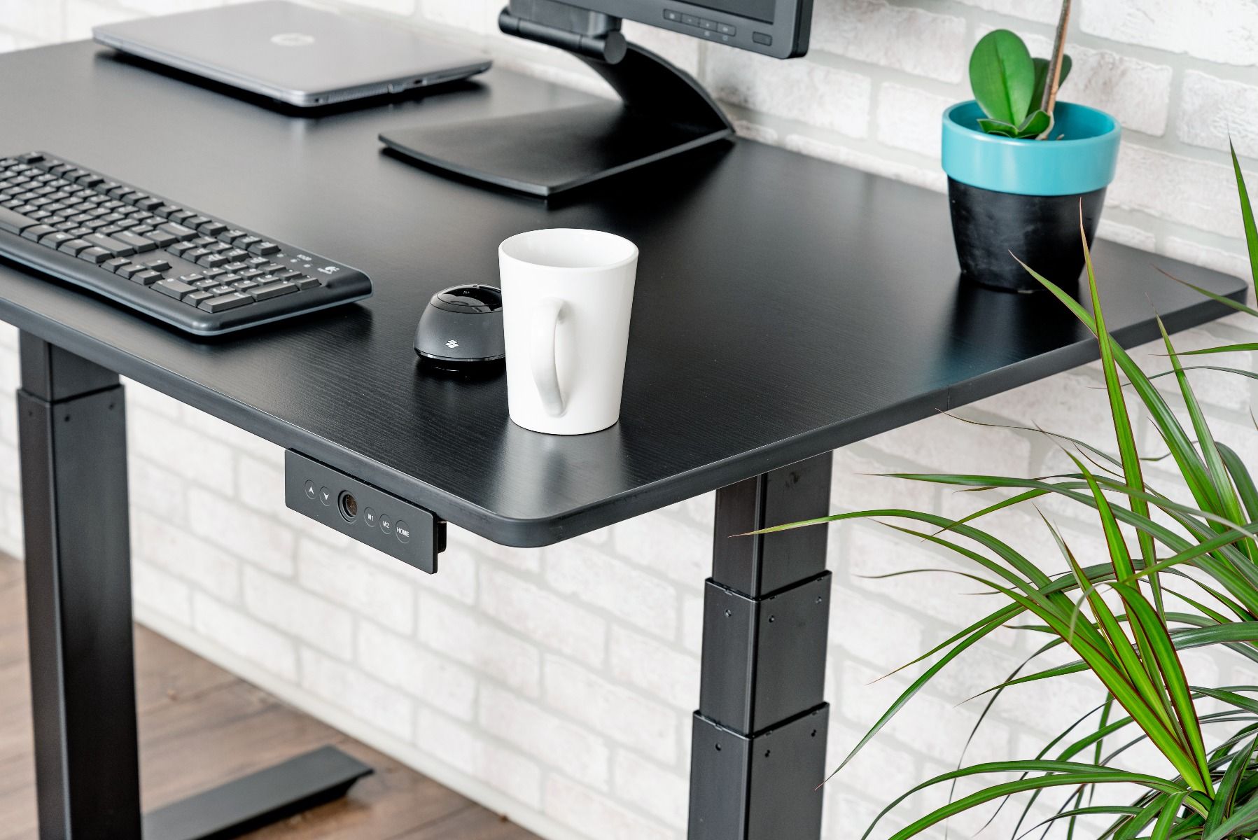 Height Adjustable Standing Desk – Dual Motor